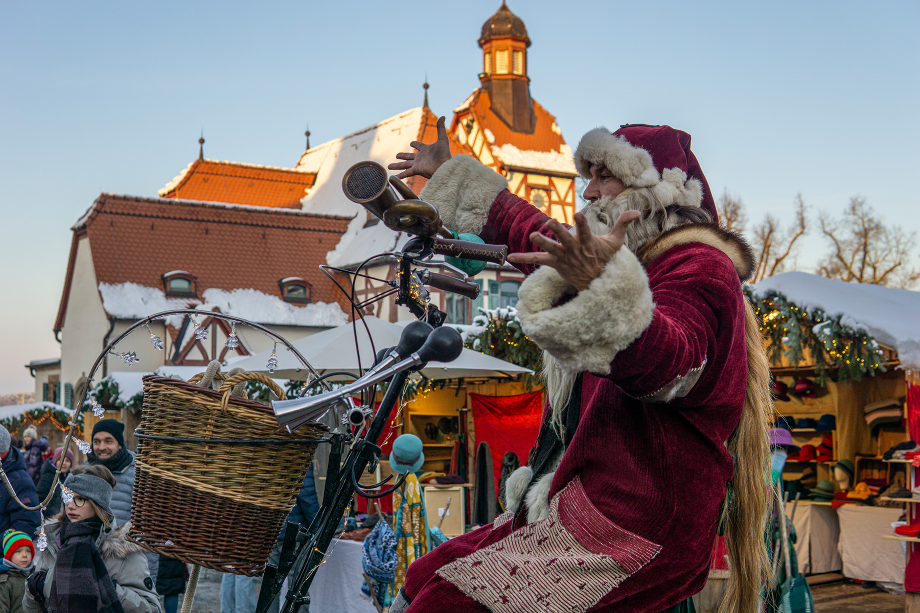 Wiehnachtsmarkt mit Kindern